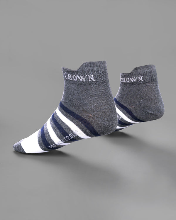 Gray and White Ankle Length Socks  SO020
